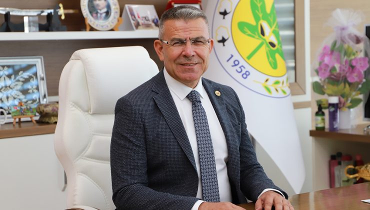 Atatürk Kent Meydanı’nı doldurma telaşı: Bu ne perhiz, bu ne lahana turşusu?