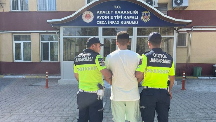 Sahte ehliyetle kurtulmak istedi ama başaramadı