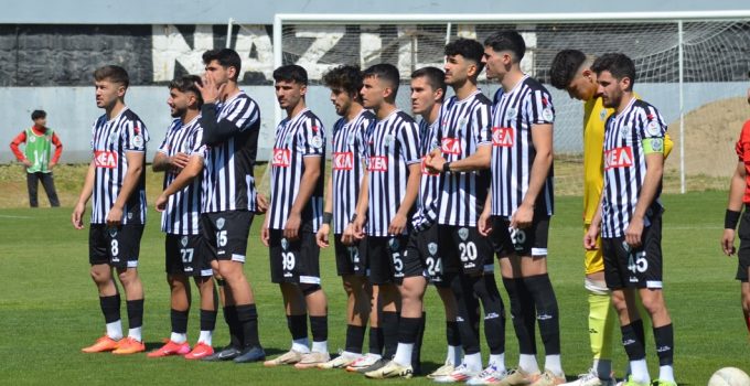 PFDK kararını bekleyen Nazillispor 12 oyuncuyu kadrosuna kattı