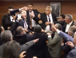 Bayrampaşa’da seçim kuraya kaldı: CHP’li Kahraman kazandı