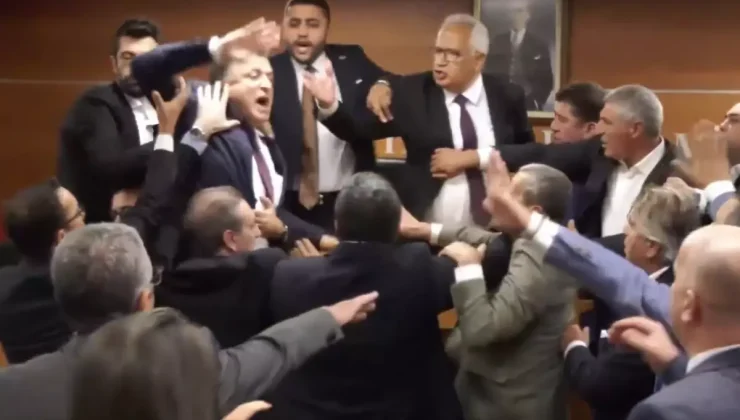 Bayrampaşa’da seçim kuraya kaldı: CHP’li Kahraman kazandı