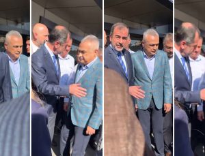 Ak Parti İl Başkanlığı’nda gergin an: Mustafa Abi’nin isyanı yüzüne yansıdı!