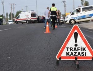 Salihli’de zincirleme kaza: 1 ölü, 2 yaralı