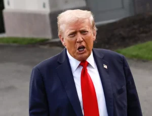 Trump’tan Biden’a: “Tam bir pislik”